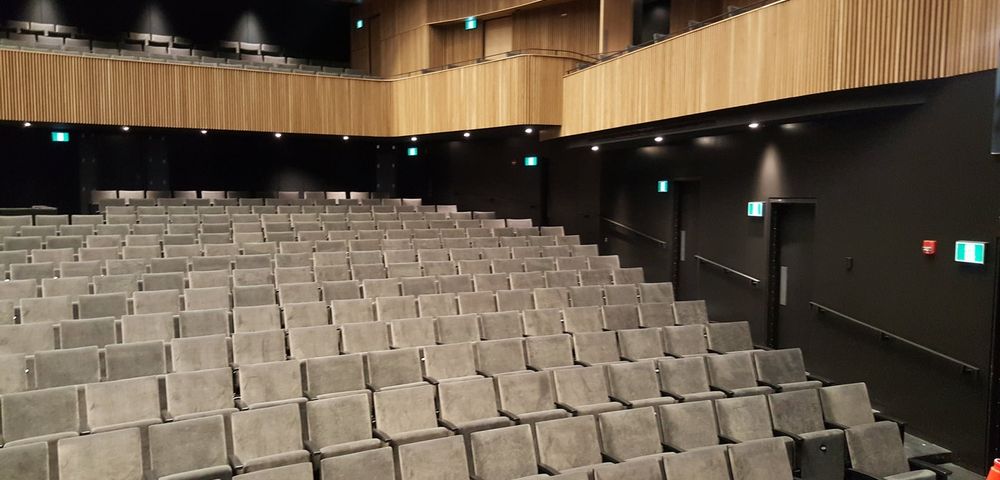Gilles-Vigneault Theatre